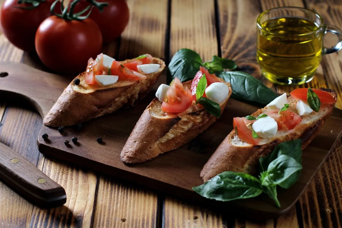 Mozzarella, pomodoro e basilico